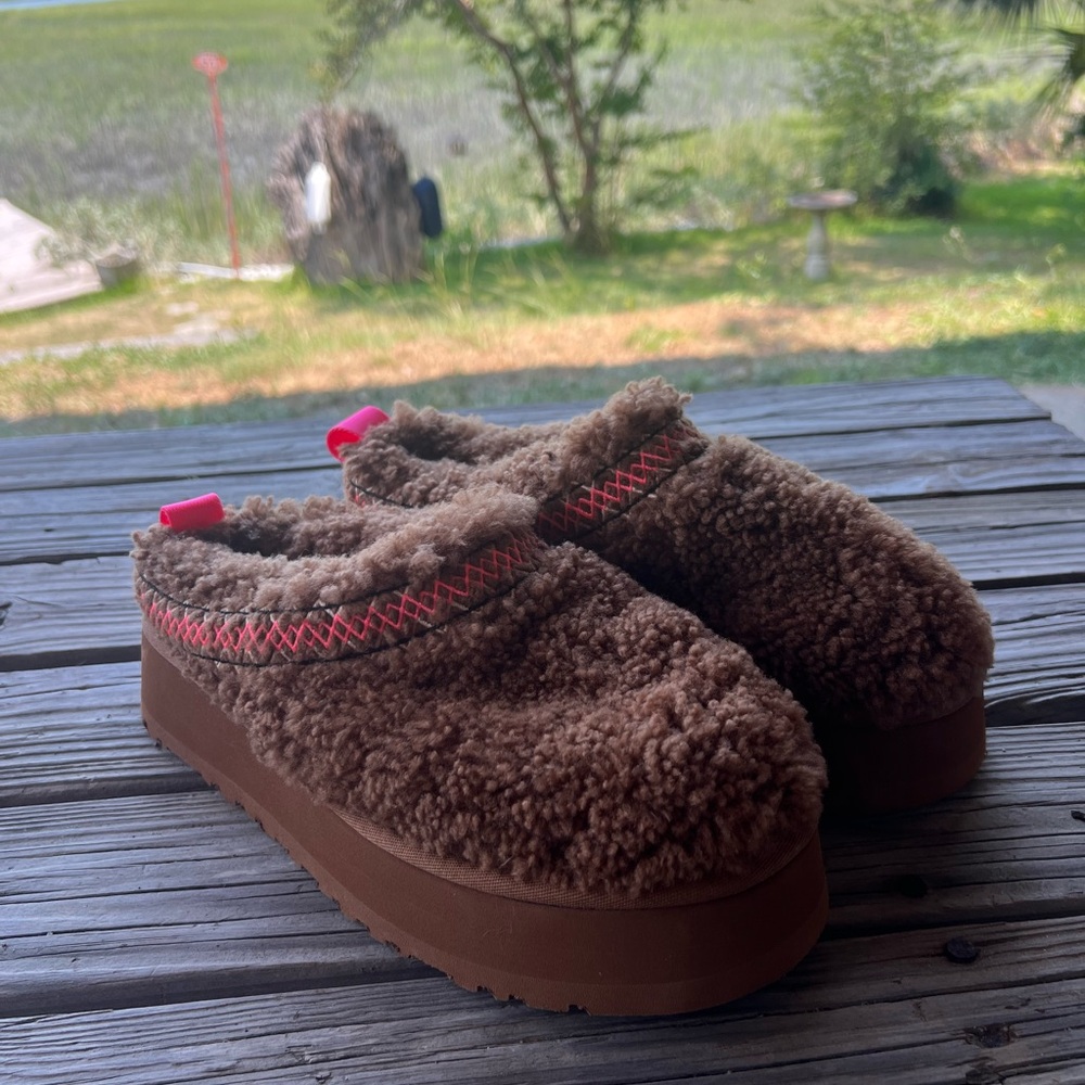 Ugg slip ons